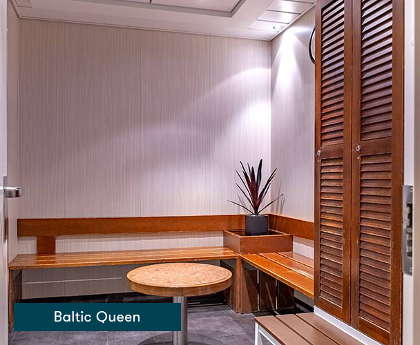 Omklädningsrum på bastuavdelningen på Baltic Queen