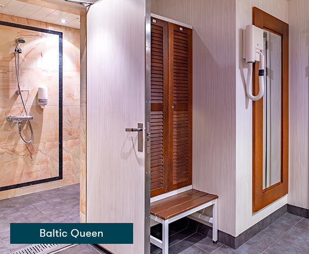 Dusch i omklädningsrum på Baltic Queen